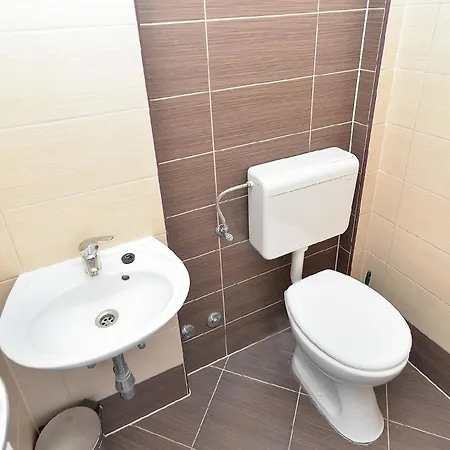 Apartment Fuer 6 Personen Ca 90 Qm In Medulin, Istrien Suedkueste Von Istrien *